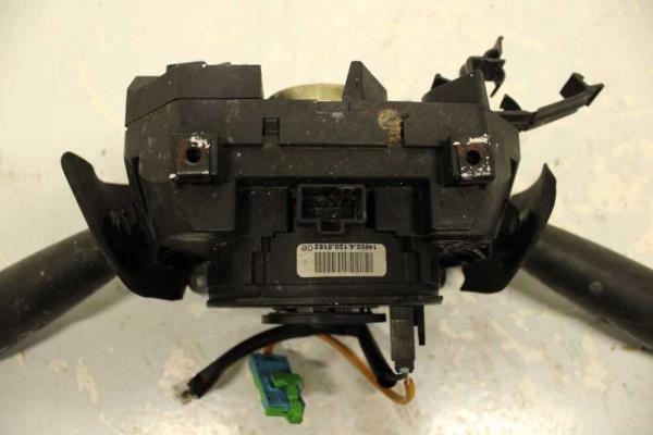 COMMODO FIAT PUNTO 2 1999-2009 - Vue 3